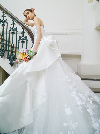 THE SURF SEASIDE TERRACE(ザ・サーフ シーサイドテラス) 衣裳画像 1-1