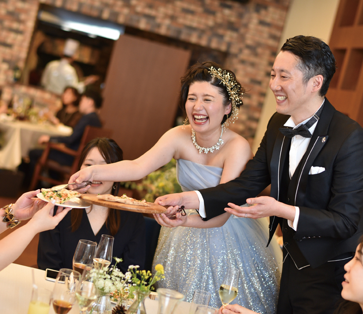 結婚式実例in栃木県 焼きたてピザでおもてなし みんなの笑顔が幸せです ゼクシィ