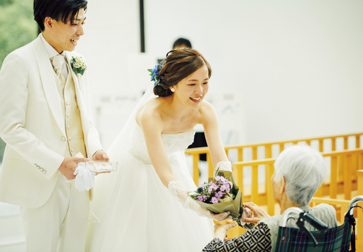結婚式実例in静岡県 みいちゃん きれいだねえ 私も まだ頑張らんとねえ ゼクシィ