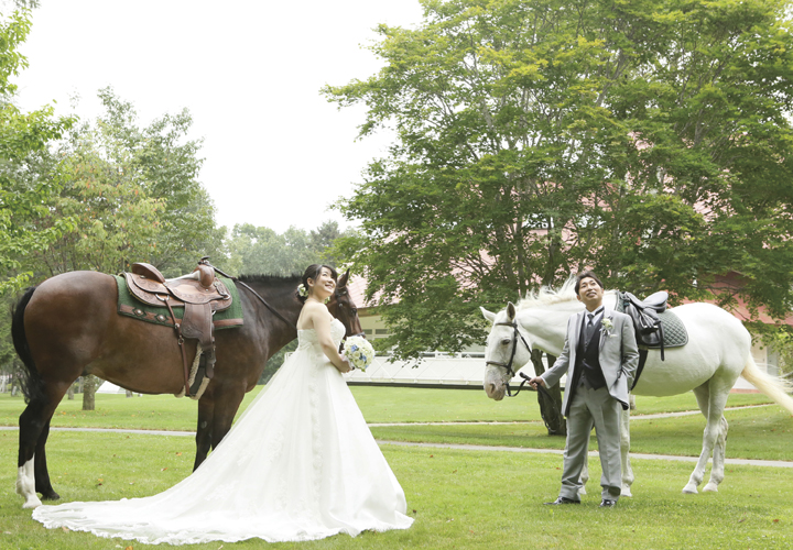 結婚式実例in北海道 大好きな家族と馬たちと 一生の思い出ができました ゼクシィ