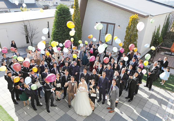 結婚式実例in長野県 ふたりのオリジナル演出でゲストが楽しい結婚式 ゼクシィ