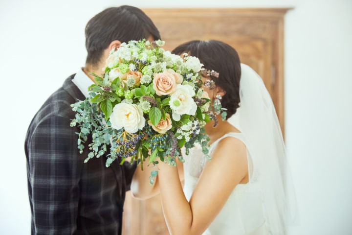 人気の製品 ウエディングブーケ ブートニア 安い 結婚式 ウェディングブーケ 花嫁 アレンジメント 披露宴 ウェディング用 造花 ブライダルブーケ 手作り