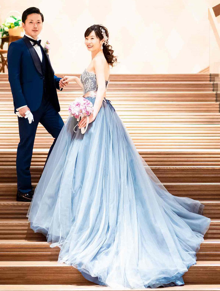 ブルー カラードレス 花嫁 ウェディングドレス 結婚式-