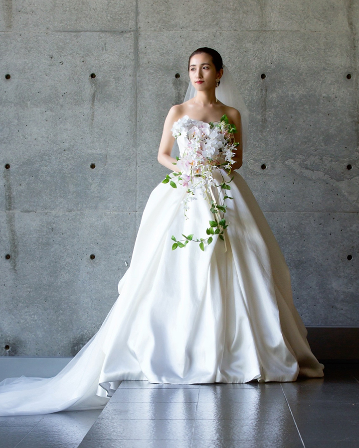 プリンセスラインシンプルドレス