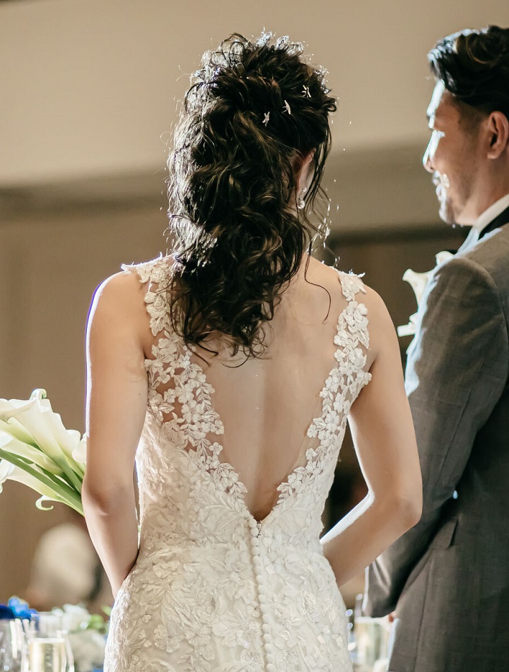エレガント   ウェディングドレス 背中見せ くるみボタン  結婚式  前撮りフォーマル/ドレス