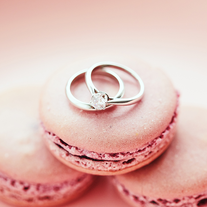 婚約指輪と結婚指輪って何が違うの？意味は？価格は？徹底比較で解説！