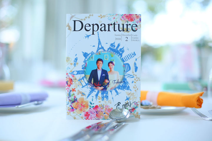旅をテーマにし「Departure」とタイトルを付けたプロフィールブック写真