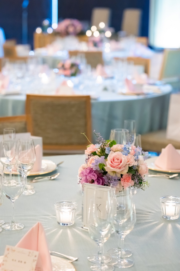 ブルーのテーブルクロス